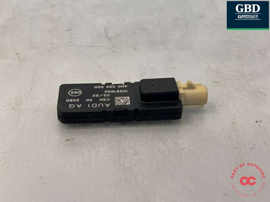 Antenne til Porsche Taycan 2019-->> (PAB 035 500|40035500|4N0 035 500)