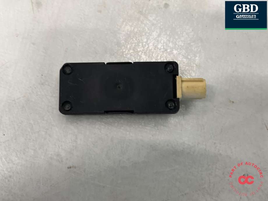 Antenne til Porsche Taycan 2019-->> (PAB 035 500|40035500|4N0 035 500)