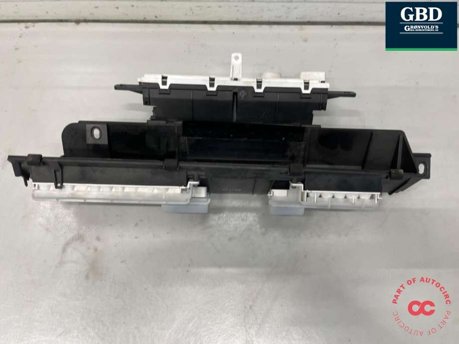 Instrumentpanel til Toyota Prius 2004-2009 (Type II) (COMBI) (COMBI) (8329147211|8329147210|)