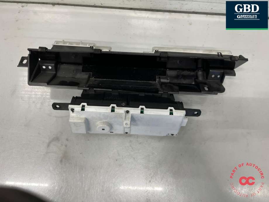Instrumentpanel til Toyota Prius 2004-2009 (Type II) (COMBI) (COMBI) (8329147211|8329147210|)
