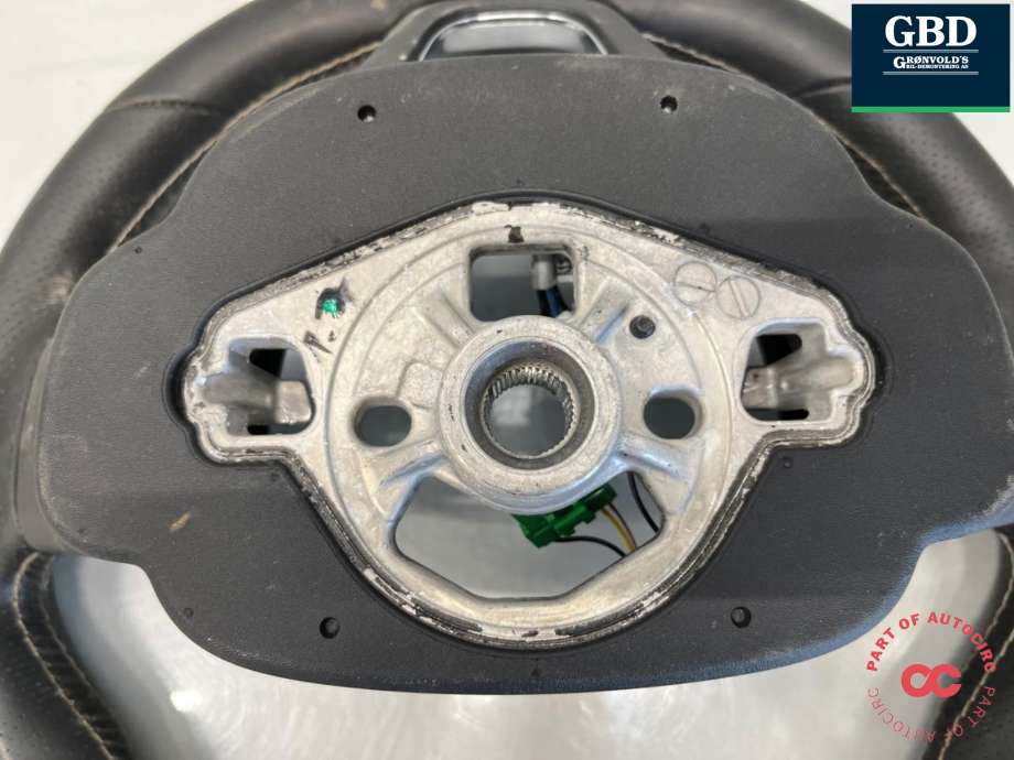 Ratt til Volvo XC40 2018-2024 (32288650|)
