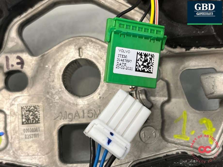 Ratt til Volvo XC40 2018-2024 (32288650|)