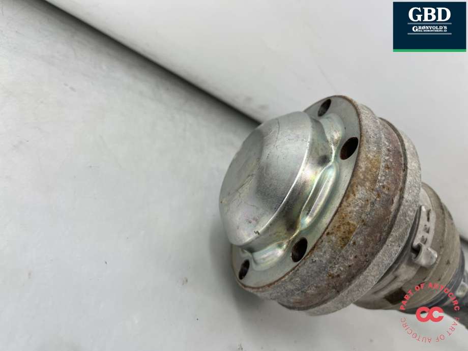 Drivaksel høyre bak, diesel/automat til Audi A6, Allroad 2012-2014 (Type III, Fase 1) (C7) (C7) (8R0 501 203 C|8R0 501 203 CX|)