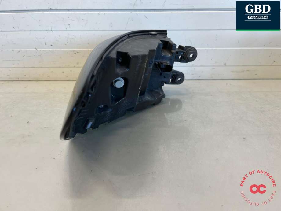 Baklykt høyre til VW ID.4 2020-->> (11A 945 208 A|)