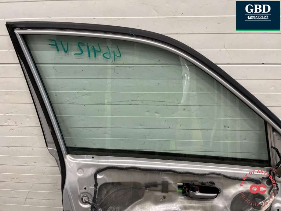 Dør venstre foran til Suzuki Grand Vitara 2005-2015 (Type III) (6800265860|)