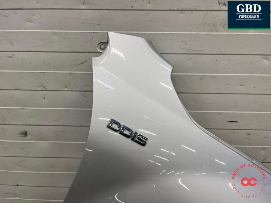 Skjerm høyre foran til Suzuki Grand Vitara 2005-2015 (Type III) (5760065810|SZ10032AR|)
