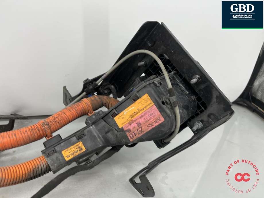 Batterilader inntak/luke til Kia e-Soul 2019-->> (Type III) (91684J2010|)