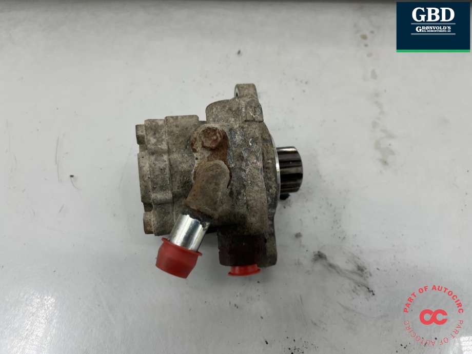 Servo pumpe mekanisk til Toyota Hilux 2006-2011  (443100K040|)