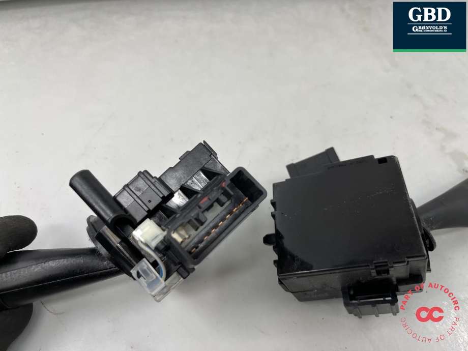 Bryter combi til Suzuki SX4 S-CROSS 2013-->> (Type II) (37210-61M50-000|37310-68L20-000|)