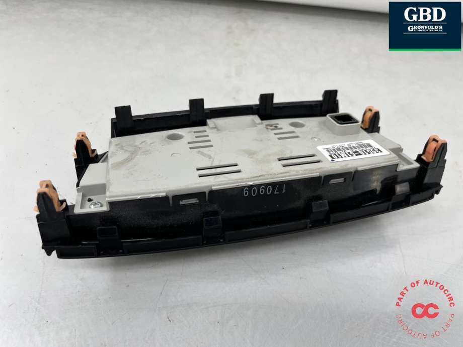 Varmeapparat betjening til Suzuki SX4 S-CROSS 2013-->> (Type II)  (39510-61M10-BKZ|)
