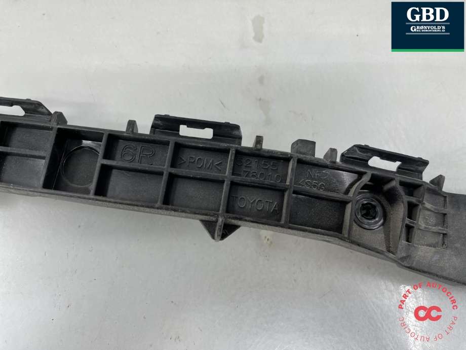 Støtfanger bak feste til Lexus NX 2014-2021 (Type I) (AZ10) (AZ10) (5215678010|)