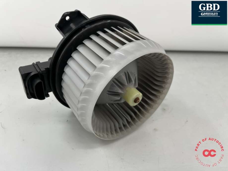 Varmeapparat motor til Suzuki Swift 2005-2010  (7415062JA0|)