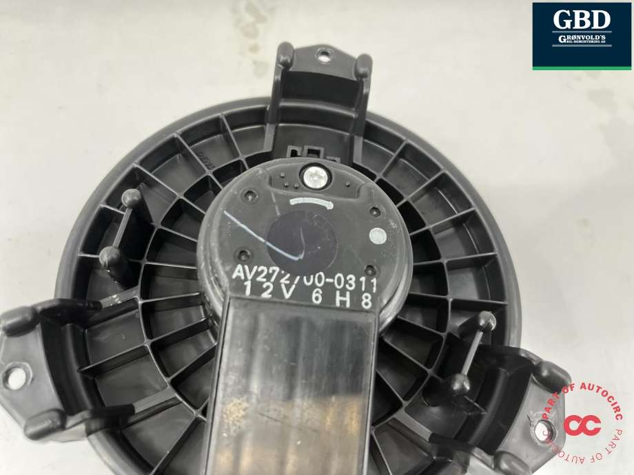 Varmeapparat motor til Suzuki Swift 2005-2010  (7415062JA0|)