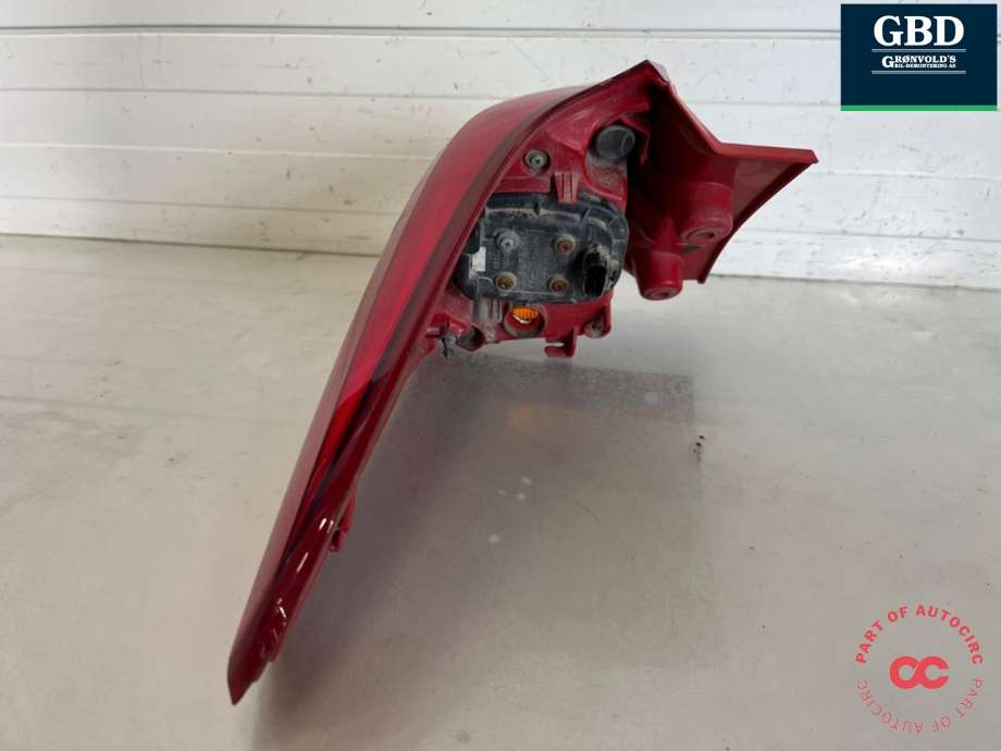 Baklykt høyre ytre til Toyota Auris 2013-2015 (Type II, Fase 1)  (8155102710|)