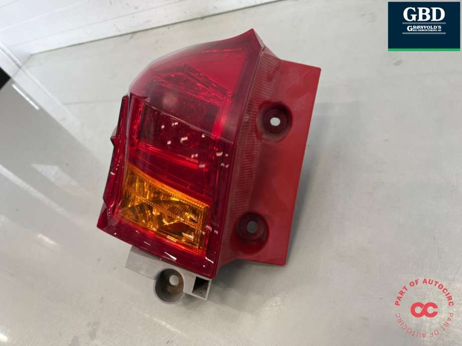 Baklykt venstre ytre til Toyota Auris 2013-2015 (Type II, Fase 1) (8156102710|)