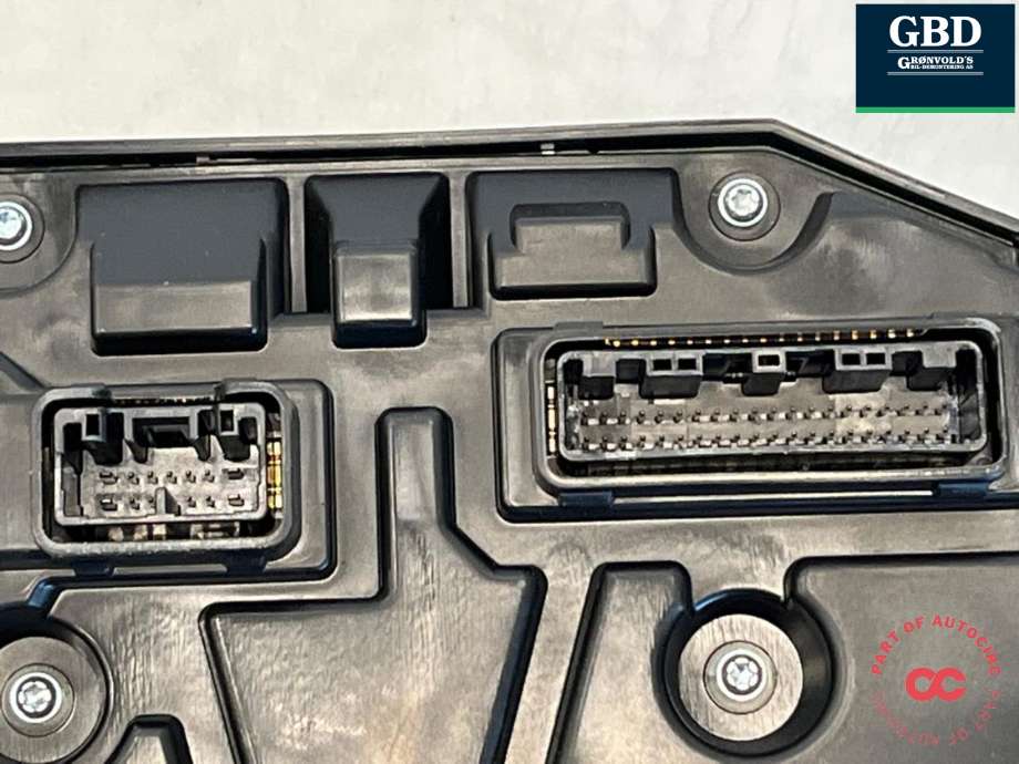 Instrumentpanel til Toyota C-HR 2016-->>  (83800F4490|)