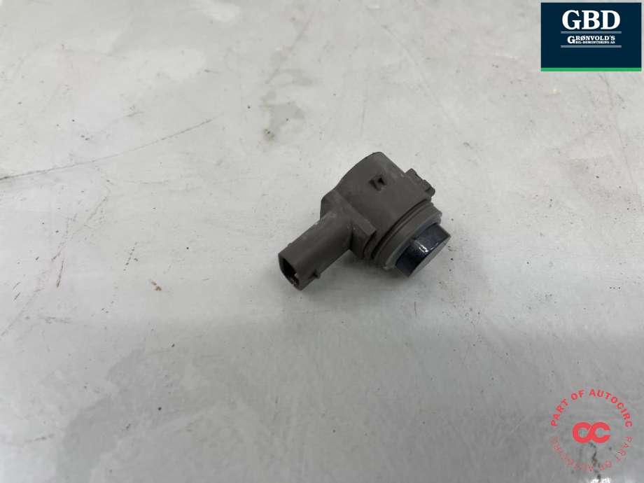 Parkeringssensor foran til Tesla Model Y 2021-2024 (Type I)  (2525001-12-D|2525002-12-D|)