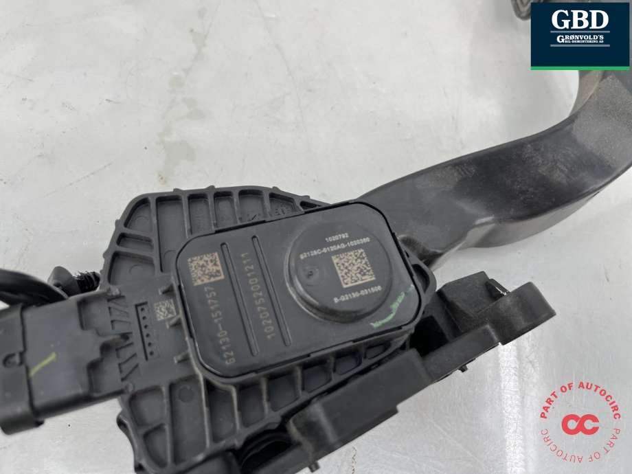 Pedal gass til Tesla Model Y 2021-2024 (Type I) (1188695-00-A|)
