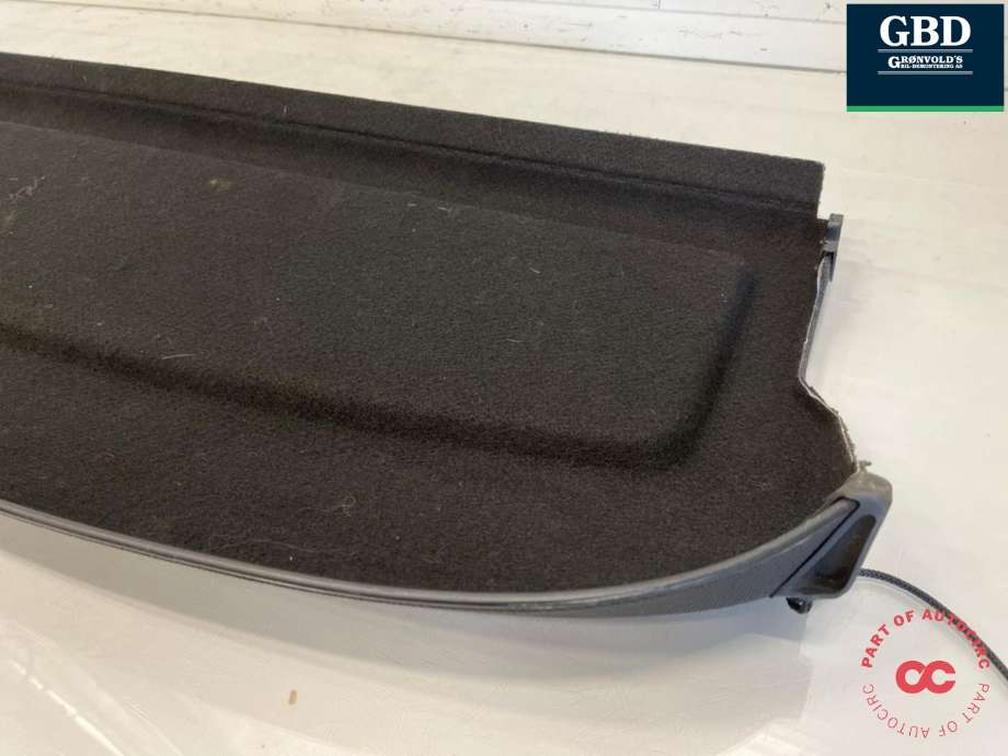 Hattehylle til Audi A1 2010-2014 (Type I, Fase 1)  (8X0 867 769 A|8X0 867 769 D  QD8|8X0 867 769 A  QD8)