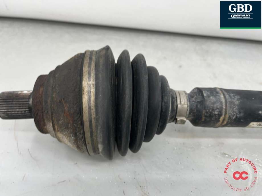 Drivaksel høyre foran, diesel/manuell til VW Caddy 2015-2020 (Type III, Fase 3) (5Q0 407 272 FN|5Q0 407 272 BL|5Q0 407 762 MX)