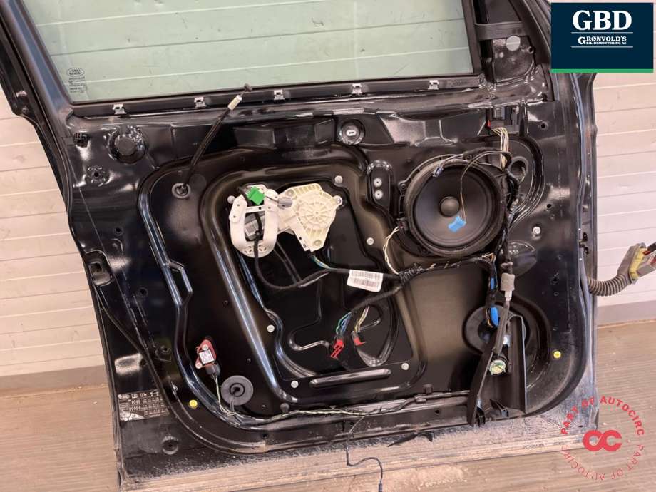 Dør venstre foran til Land Rover Discovery 2009-2017 (Type IV) (LR016463|AH2220125BA|)
