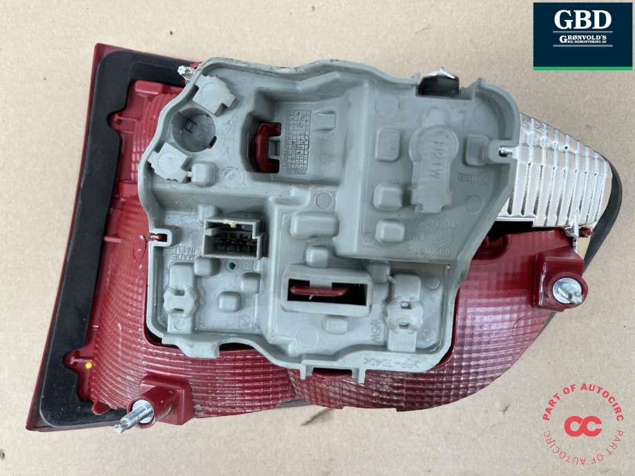 Baklykt venstre indre til VW Sharan 2010-->> (Type II)  (7N0 945 093 K|89504966|)
