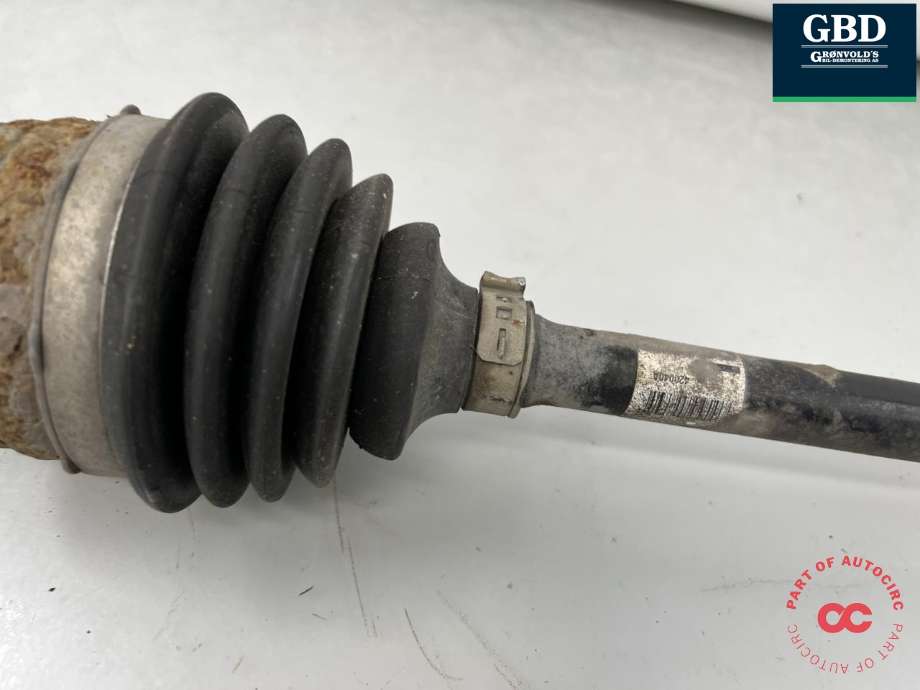 Drivaksel venstre foran, bensin/automat til Peugeot 108 2014-->>  (B0 009 036 80|16 776 864 80|)