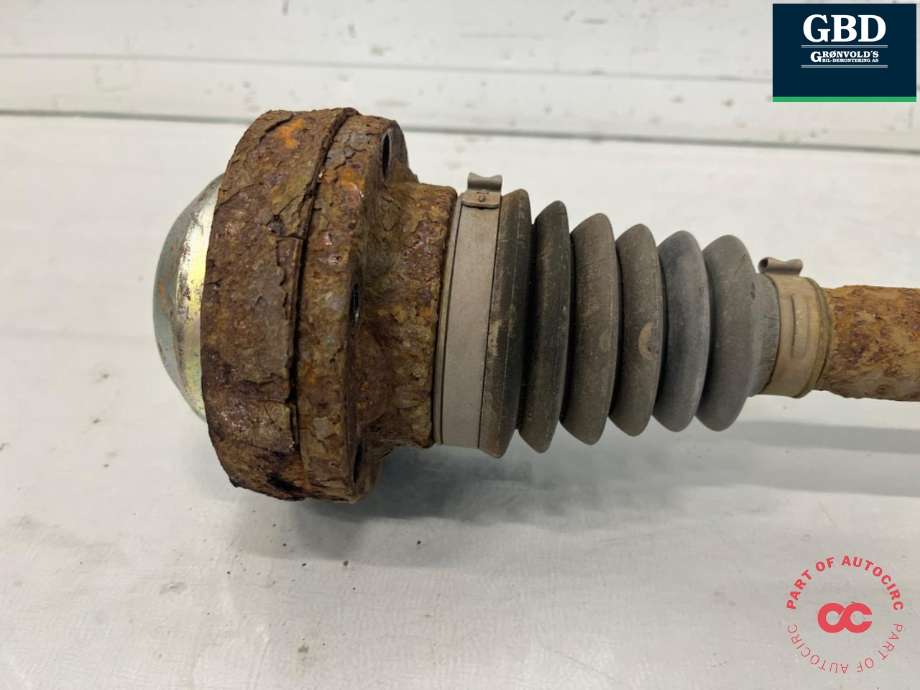 Drivaksel høyre bak, diesel/automat til Audi A6 2008-2011 (Type III, Fase 2) (C6) (C6) (4F0 501 203|4F0 501 203  X|)