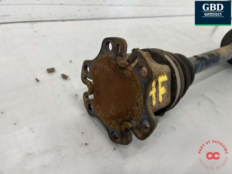 Drivaksel høyre foran, diesel/automat til Audi A6 2008-2011 (Type III, Fase 2) (C6) (C6) (4F0 407 272 J|4F0 407 452  X|)