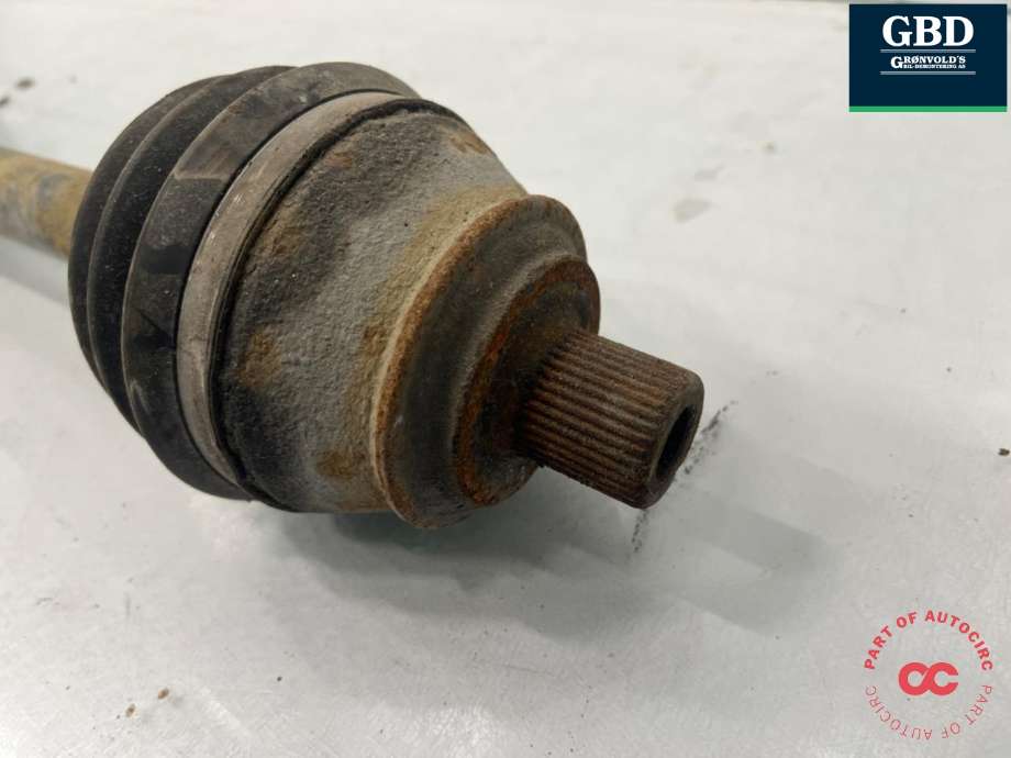 Drivaksel høyre foran, diesel/automat til Audi A6 2008-2011 (Type III, Fase 2) (C6) (C6) (4F0 407 272 J|4F0 407 452  X|)