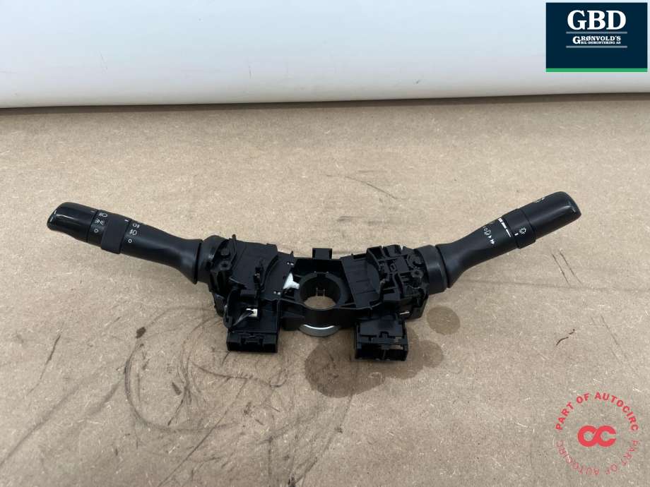 Bryter combi til Toyota Hilux 2006-2011 (8414052171|846520K061|)