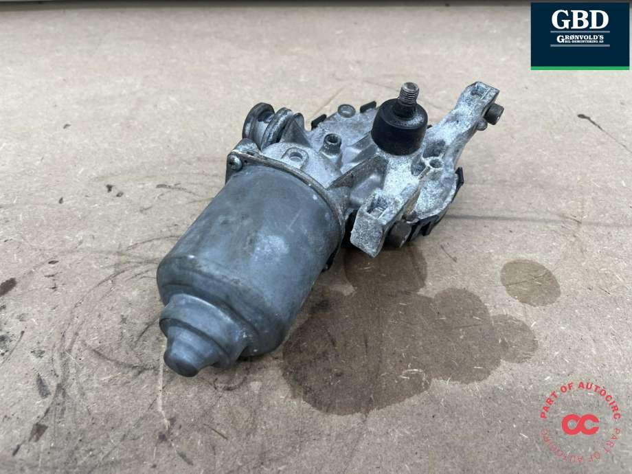 Viskermotor frontrute til Toyota Hilux 2006-2011  (851100K061|)