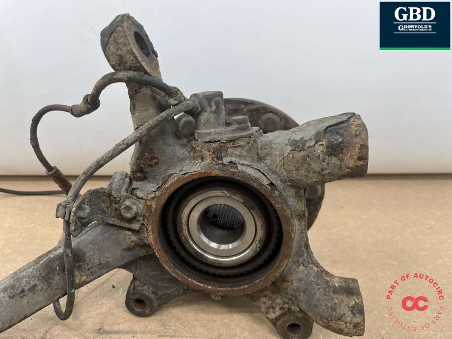 Hjulspindel venstre foran til Toyota Hilux 2006-2011 (432120K030|)