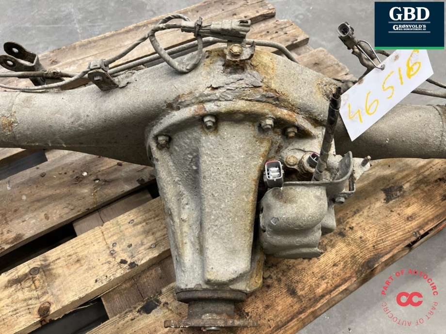 Kardang klokke bak til Toyota Hilux 2006-2011  (4111071281|4111071280|)