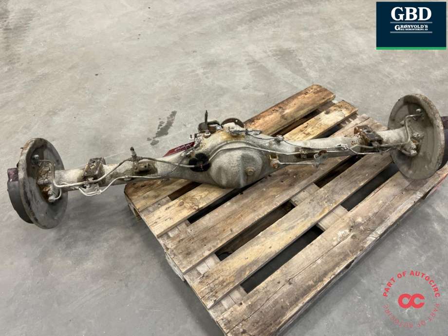 Kardang klokke bak til Toyota Hilux 2006-2011  (4111071281|4111071280|)