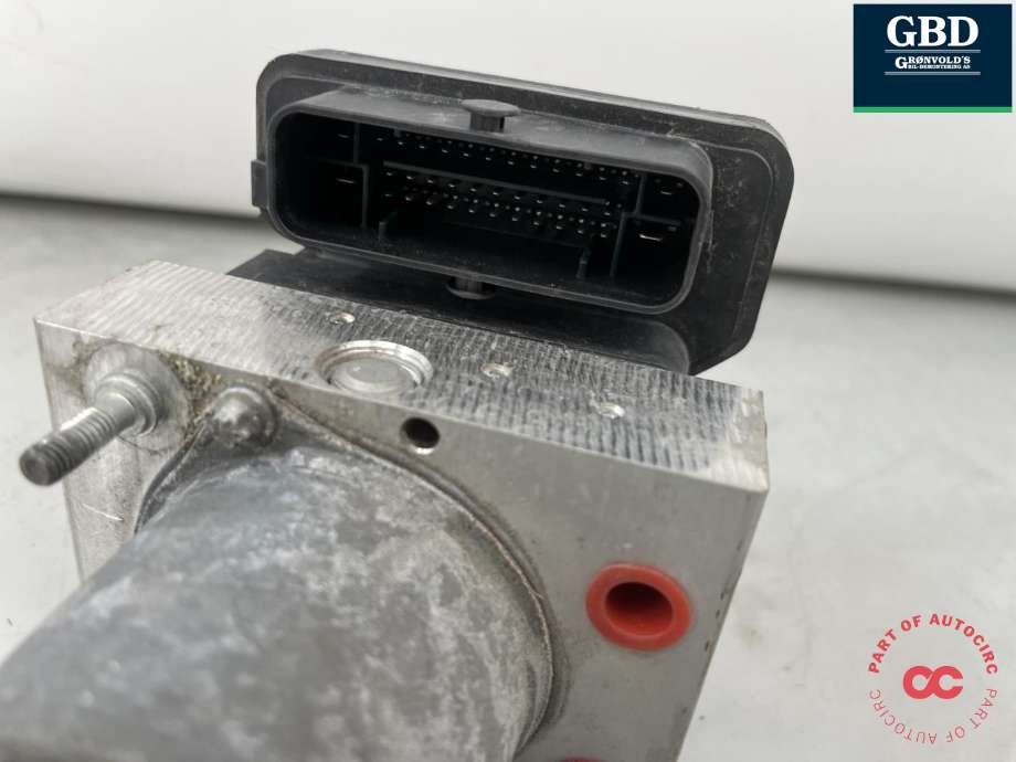 ABS sentral til Tesla Model Y 2021-2024 (Type I) (1044746-00-A|)