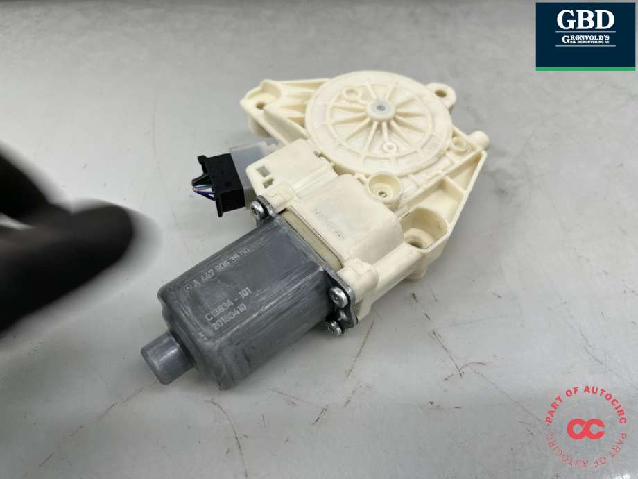 Ruteheis, kun motor, venstre foran til Mercedes Vito 2014-->> (W447) (W447) (A 447 906 35 00|)