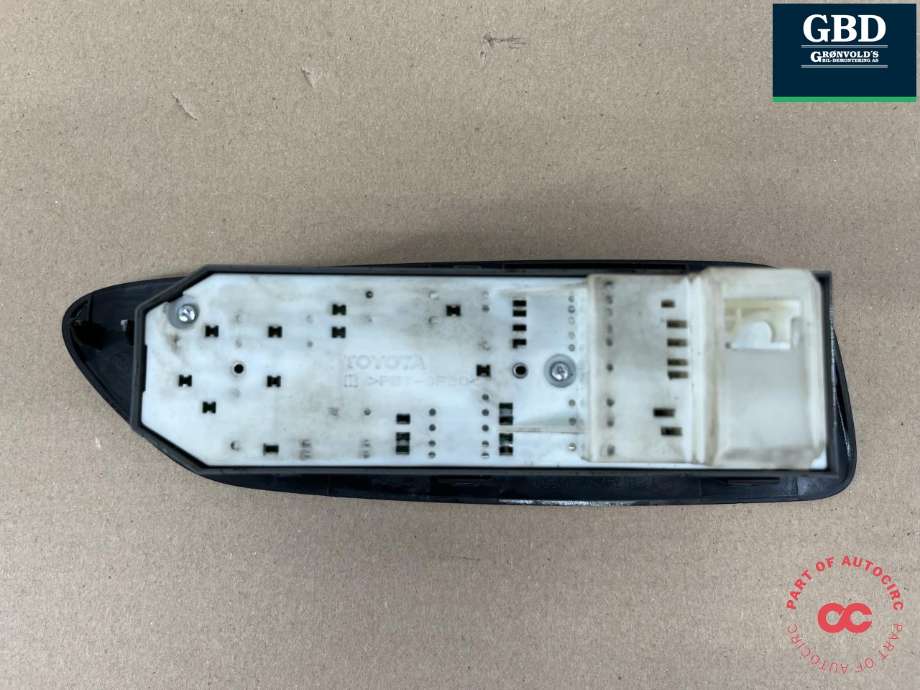 Bryter ruteheis førerdørspanel til Toyota Auris 2007-2010 (Type I, Fase 1)  (8482002210|7423202550|)