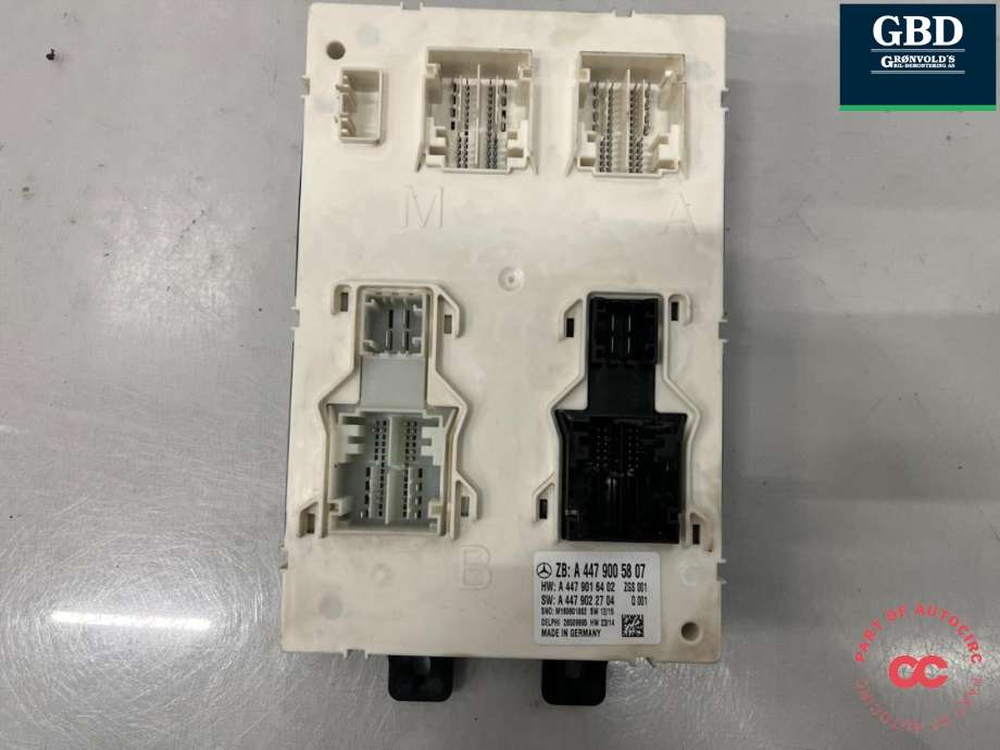 Styreenhet (SAM - Signal Acquisition Module) til Mercedes Vito 2014-->> (W447) (W447) (A 447 900 99 08|A 447 900 58 07|)