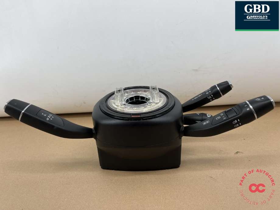 Bryter combi til Mercedes GLC 2015-2022 (X253) (X253) (A 205 900 72 08  9051|A20590058239051|)