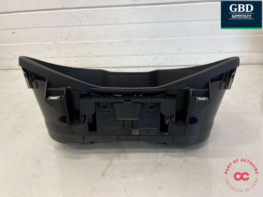Instrumentpanel til Škoda Octavia 2013-2016 (Type III, Fase 1) (5E0 920 871 D|)