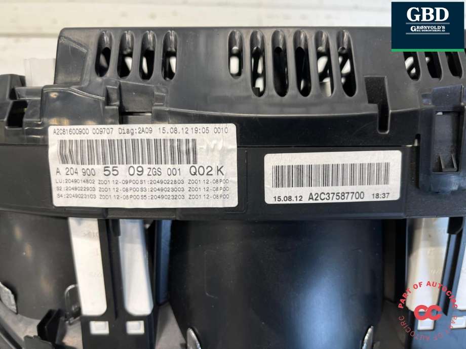 Instrumentpanel til Mercedes GLK 2008-2015 (X204) (X204) (A 204 900 62 13|A 204 900 55 09|)