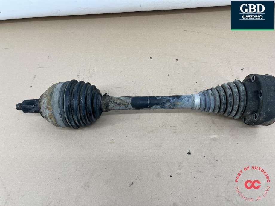 Drivaksel venstre foran, diesel/manuell til Audi A1, 2010-2014 (Type I, Fase 1)  (6R0 407 761 A)