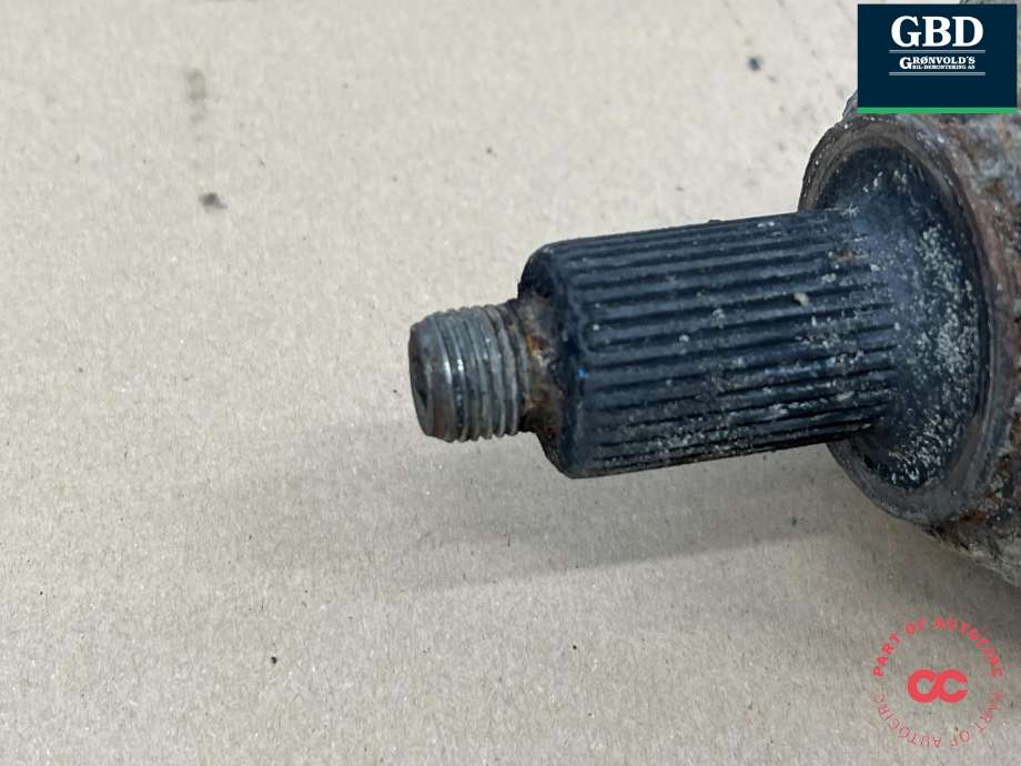 Drivaksel venstre foran, diesel/manuell til Audi A1 2010-2014 (Type I, Fase 1) (6R0 407 761 A|6R0 407 761 AX|)