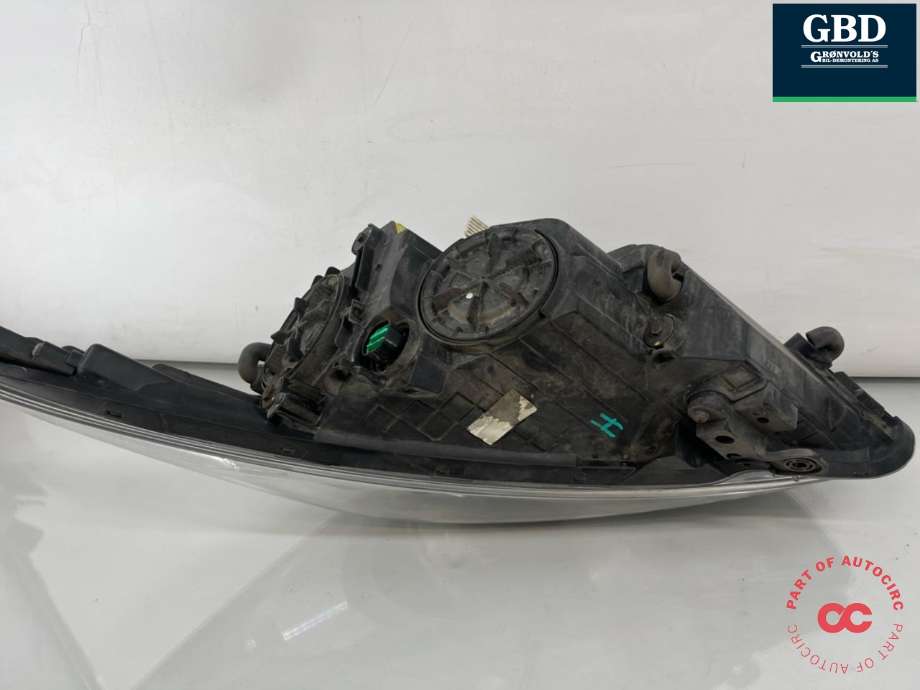 Frontlykt høyre xenon til Hyundai i40 2012-2017  (921023Z030|)