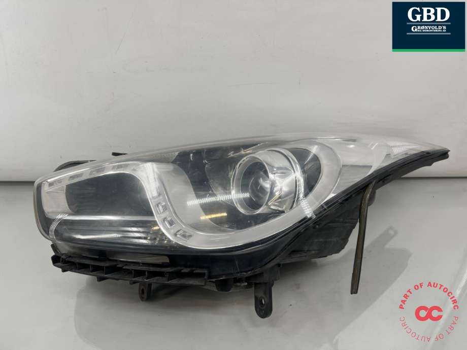 Frontlykt venstre xenon til Hyundai i40, 2012-2017  (921013Z030)