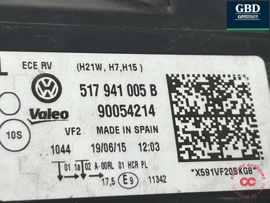 Frontlykt venstre halogen til VW Golf Sportsvan 2014-2018  (517 941 005 C|517941005B|90054214)