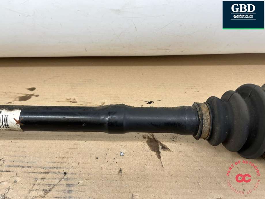 Drivaksel høyre bak, diesel/automat til BMW X3 2010-2017 (F25) (F25) (33 20 7 614 493|)