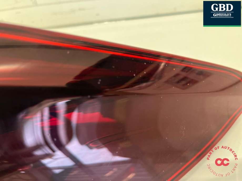 Baklykt høyre ytre til Opel Grandland X 2017-->> (YP00098280|81660201|)