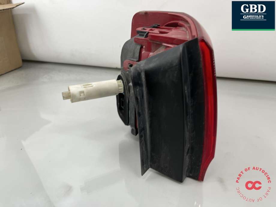 Baklykt høyre ytre til VW Sharan 2010-->> (Type II) (7N0 945 096 G|)